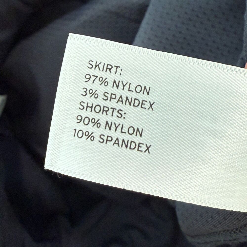 Women Duluth Trading Dry on the Fly Skort Size 4 Dark Gray Hiking Travel Outdoor - Picture 5 of 8